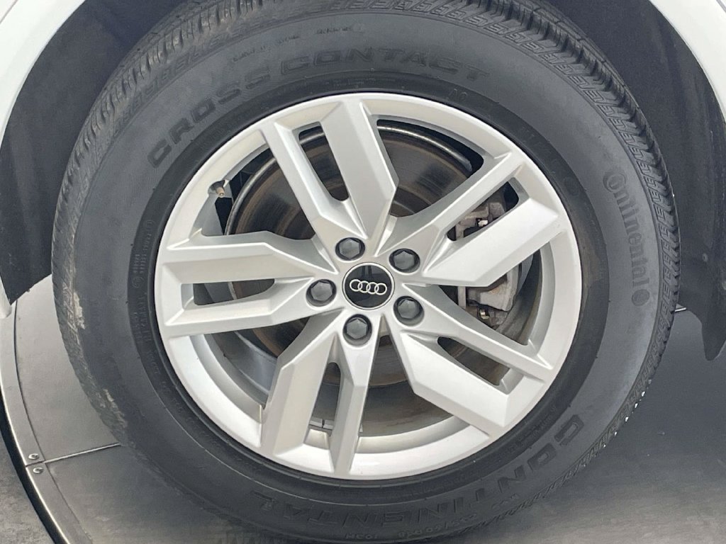 Certified 2023 Audi Q5 2.0T Premium w/ Convenience Package AWD/4WD image 13
