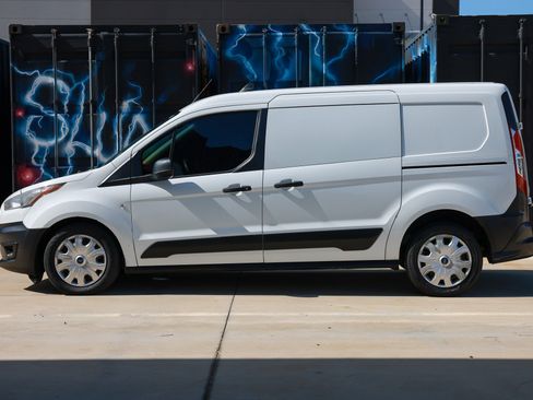 Used 2020 Ford Transit Connect XL FWD image 4
