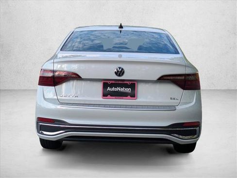 Used 2024 Volkswagen Jetta SEL FWD image 7
