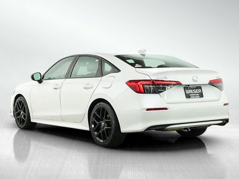 Used 2022 Honda Civic Sport image 3