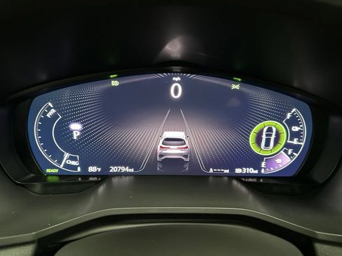 Certified 2025 MAZDA CX-70 Plug-In Hybrid w/ Premium Plus AWD/4WD image 30
