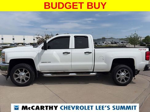 Used 2015 Chevrolet Silverado 2500 LT w/ LT Convenience Package AWD/4WD image 5