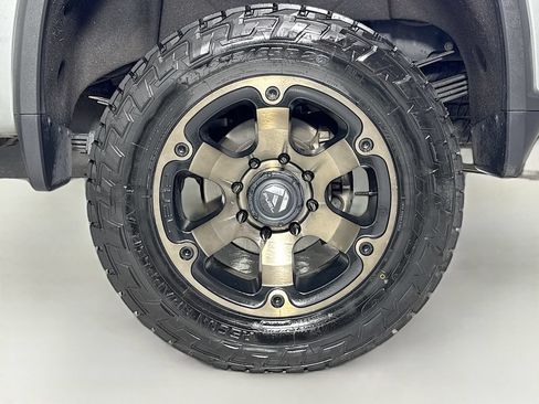 Used 2024 Chevrolet Silverado 3500 High Country w/ High Country Premium Package AWD/4WD image 11