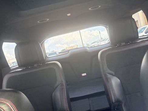 Used 2019 Ford Explorer XLT w/ Equipment Group 202A FWD image 11