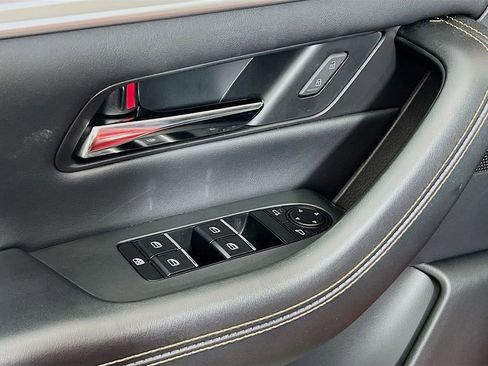 Certified 2025 MAZDA CX-90 Plug-In Hybrid w/Premium Sport image 24