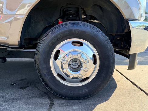 Used 2017 Ford F350 XL w/ STX Appearance Package AWD/4WD image 15