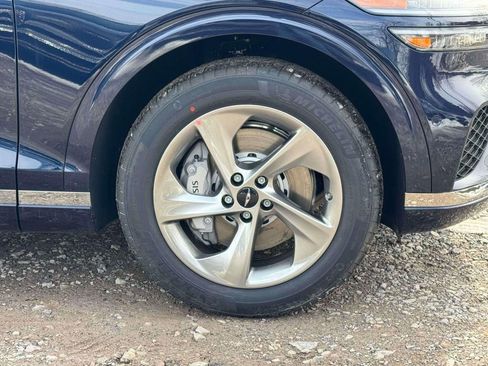 New 2026 Genesis GV70 2.5T Advanced AWD/4WD image 6