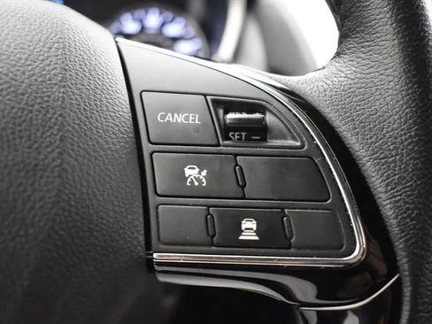 Used 2024 Mitsubishi Eclipse Cross SE image 23