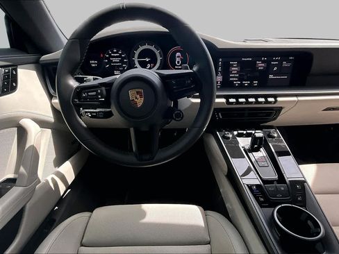 Used 2020 Porsche 911 Carrera S RWD image 5