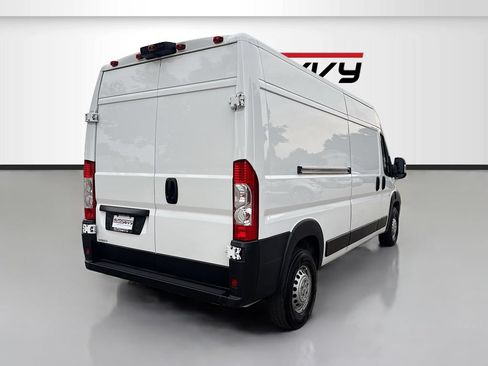 Used 2024 RAM ProMaster 2500 w/ Safety Group FWD image 7