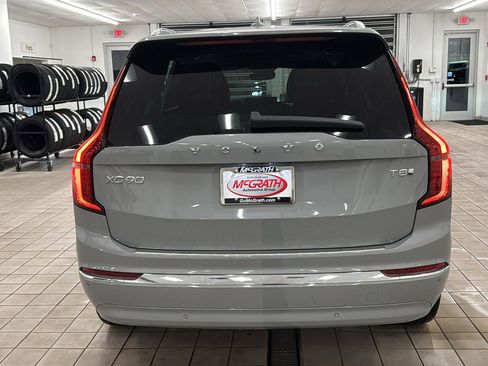 New 2026 Volvo XC90 T8 Plus w/ Protection Package Premier image 6
