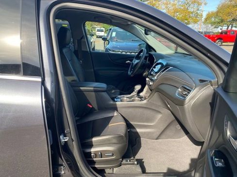 Used 2022 Chevrolet Equinox Premier image 28