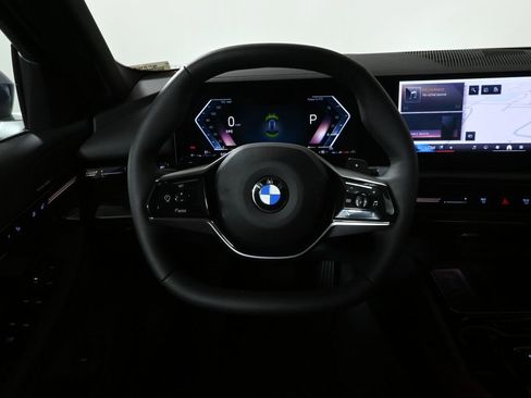 Used 2026 BMW 530i xDrive w/ Premium Package image 19