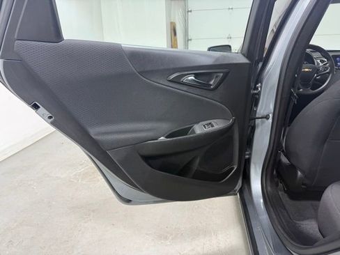Used 2024 Chevrolet Malibu LT FWD image 21