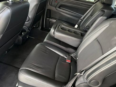Certified 2024 Honda Odyssey EX-L image 14