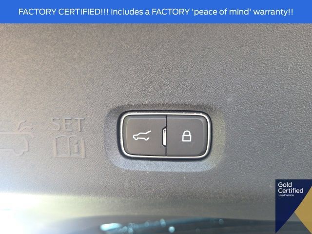 Used 2025 Ford Expedition Platinum w/ Driver's Package AWD/4WD image 21