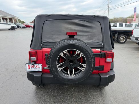 Used 2011 Jeep Wrangler Sport image 3