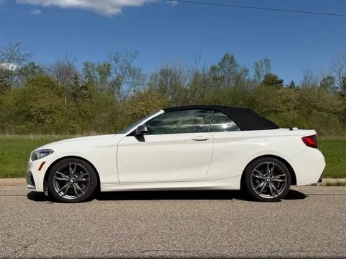 Used 2016 BMW M235i xDrive Convertible AWD/4WD image 22