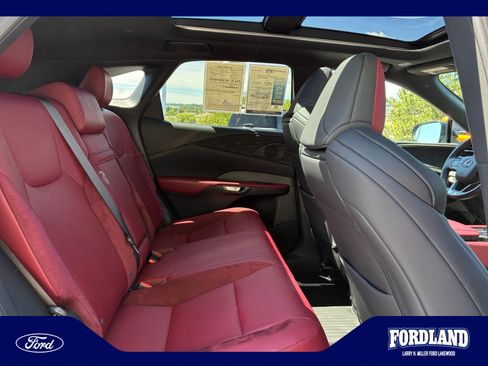 Used 2023 Lexus RX 500h F Sport w/ Accessory Package (Z1) AWD/4WD image 18