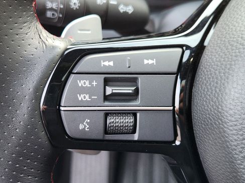 Certified 2025 Acura ADX A-Spec image 23