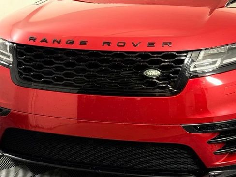 Used 2018 Land Rover Range Rover Velar R-Dynamic SE AWD/4WD image 12