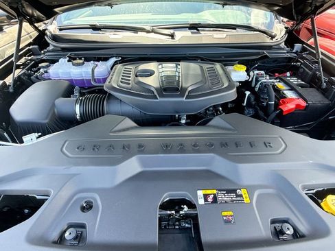 New 2026 Jeep Grand Wagoneer 2WD image 34