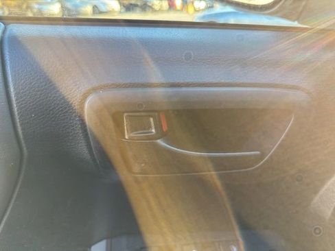 Used 2019 Toyota Tacoma SR5 image 20