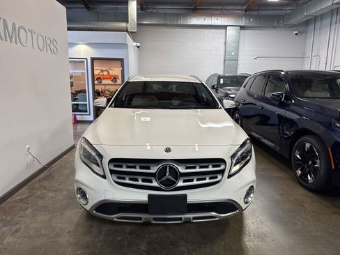 Used 2019 Mercedes-Benz GLA 250 GLA 250 image 2