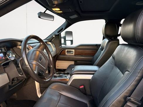 Used 2014 Ford F150 Lariat w/ Equipment Group 502A Luxury image 9