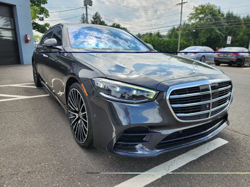 Used 2021 Mercedes-Benz S 580 4MATIC Sedan w/ AMG Line image 6