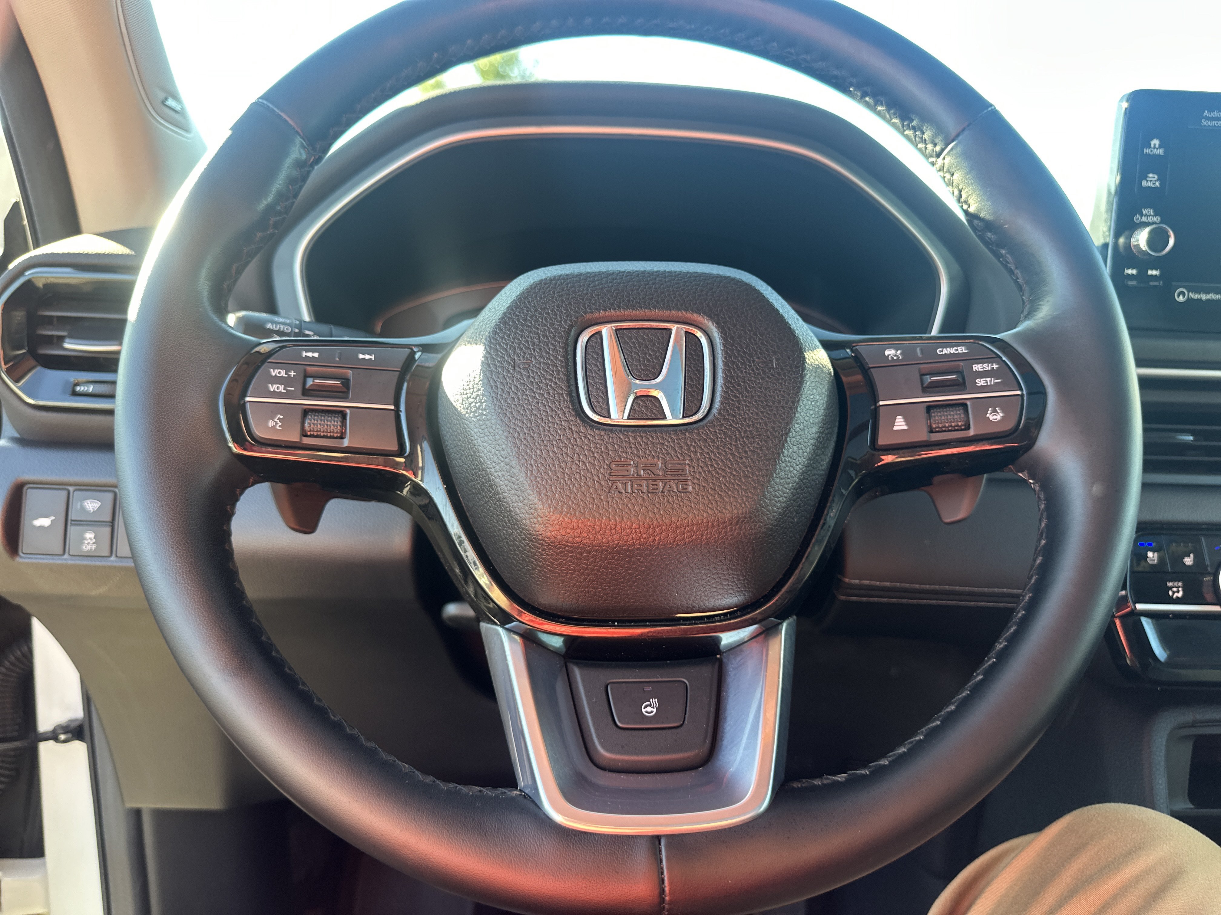 Certified 2024 Honda Pilot Elite image 21