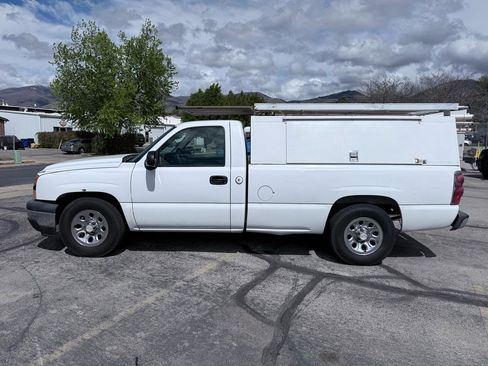Used 2007 Chevrolet Silverado 1500 W/T image 2