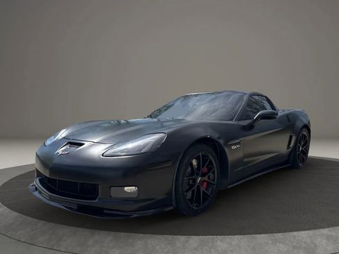 Used 2007 Chevrolet Corvette Z06 w/ Preferred Equipment Group RWD image 1