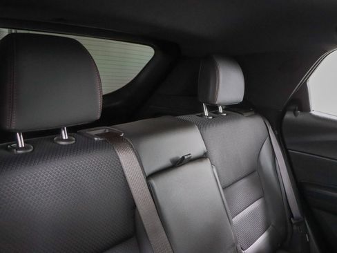 Used 2022 Chevrolet TrailBlazer RS FWD image 27