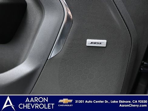 New 2025 Chevrolet Suburban Premier image 11