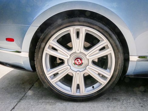 Used 2015 Bentley Continental GT V8 S image 13