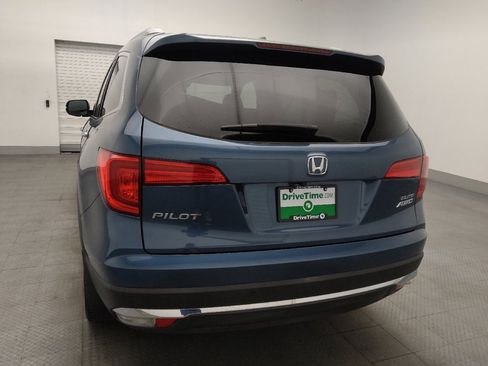 Used 2017 Honda Pilot Elite image 6