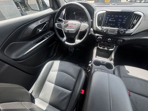 Used 2024 GMC Terrain SLT AWD/4WD image 36