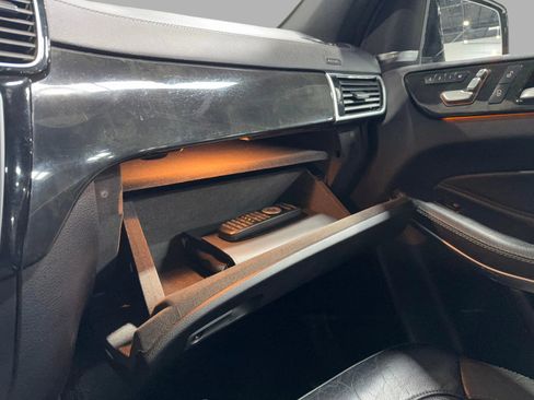 Used 2019 Mercedes-Benz GLS 550 4MATIC image 45