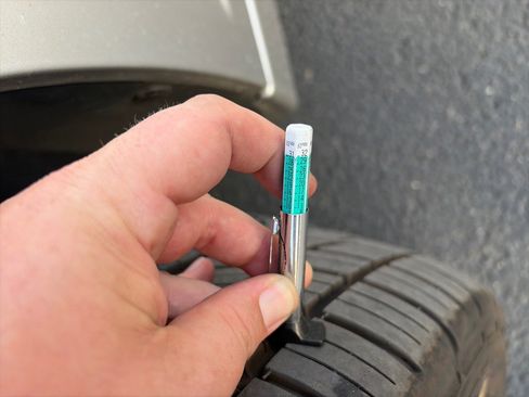 Used 2006 Cadillac STS V image 13