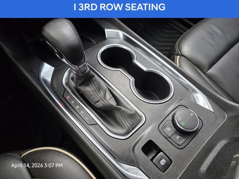 Used 2023 Chevrolet Traverse Premier w/ Redline Edition FWD image 28