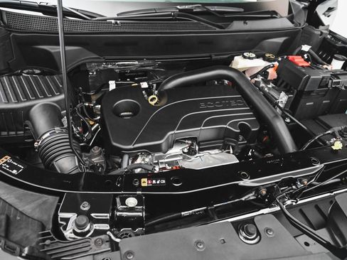 Used 2026 Chevrolet Equinox LT image 35