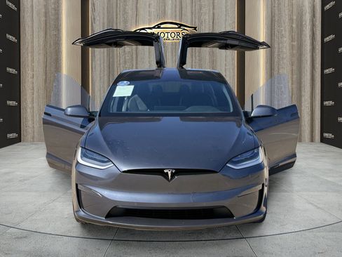 Used 2023 Tesla Model X image 21