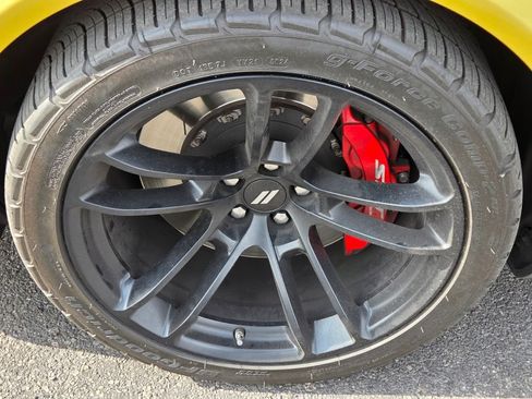 Used 2021 Dodge Challenger R/T Scat Pack RWD image 12