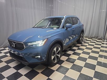 Used 2023 Volvo XC40 B5 Plus w/ Protection Package Premier