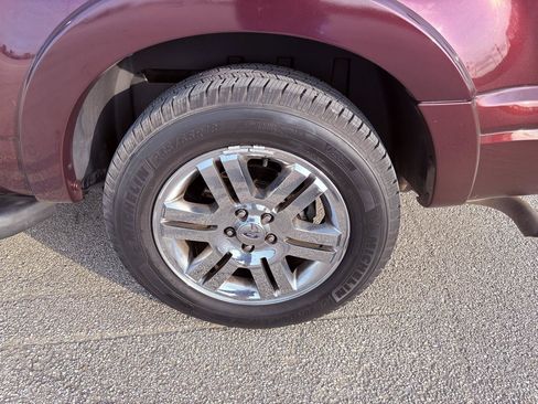 Used 2007 Ford Explorer Sport Trac Limited RWD image 14