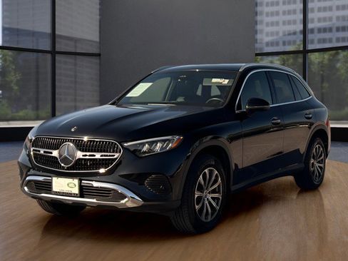 Used 2024 Mercedes-Benz GLC 300 image 9