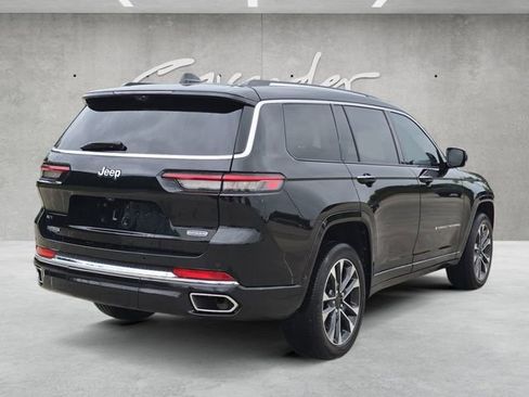 Used 2022 Jeep Grand Cherokee L Overland w/ Luxury Tech Group IV RWD image 16