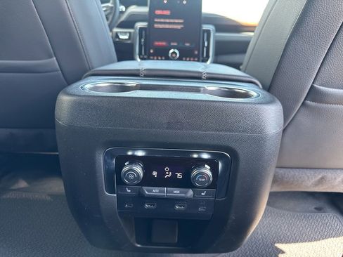 New 2026 GMC Yukon XL Denali w/ Denali Reserve Package AWD/4WD image 25