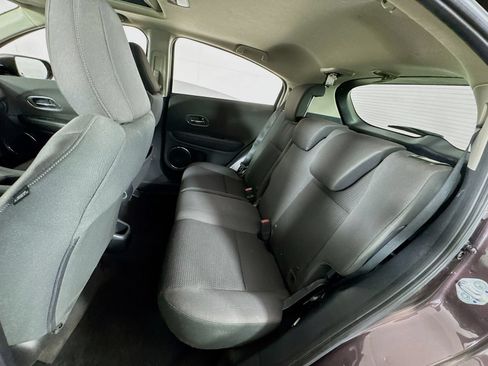 Used 2022 Honda HR-V EX image 18